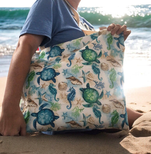 Wet/Pool/Beach Water-Resistant Bag | Large | Seashells & Sea Turtles