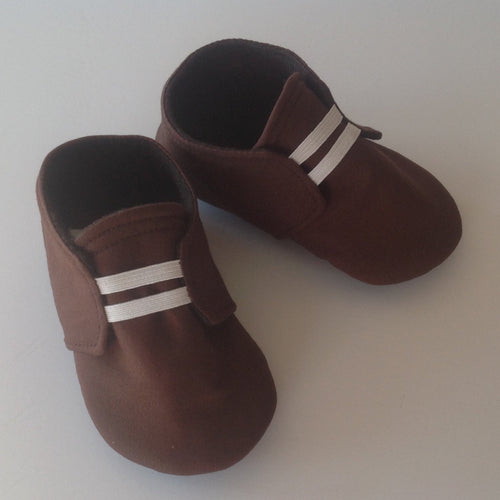 Brown Shoes with Elastic