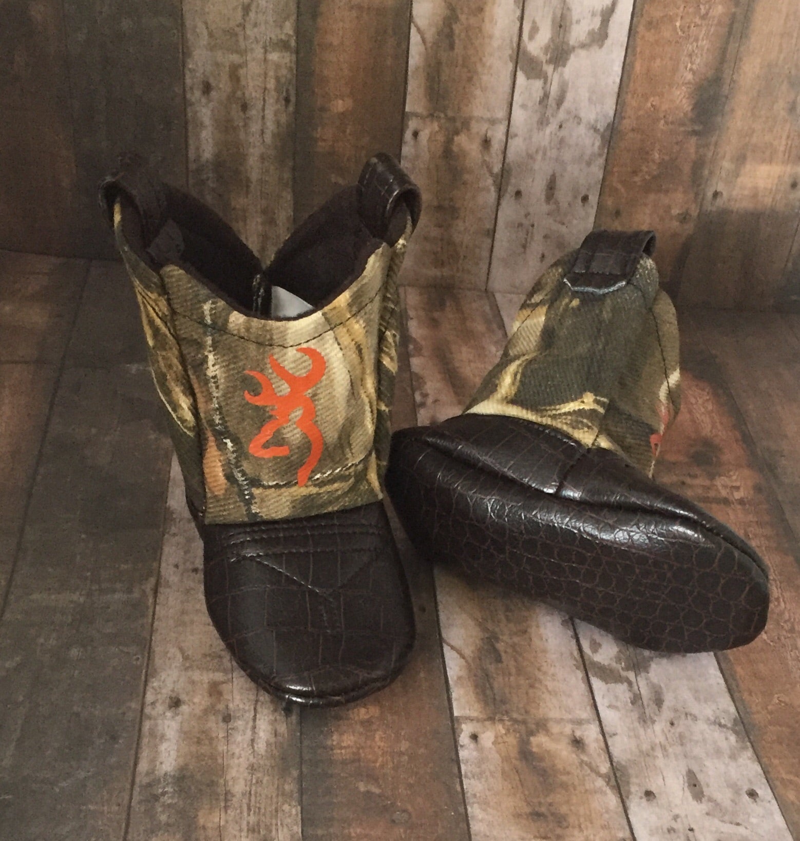 Orange camo outlet cowboy boots