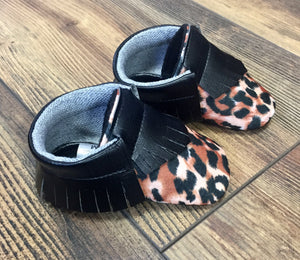 Leopard Print Baby Moccasins | Newborn size up to 24 M