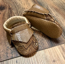 Load image into Gallery viewer, Paisley Print Baby Moccasins | Newborn size up to 24 M